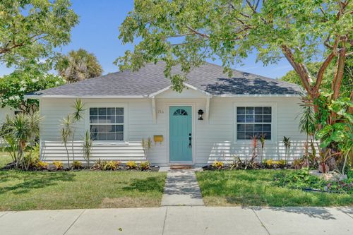 716 S Pine St, Lake Worth Beach, FL, 33460-4750 | Card Image