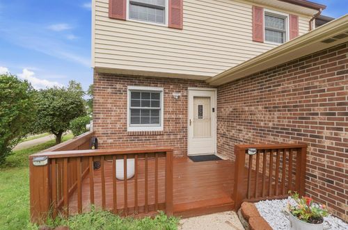 301 Heather Vw, Batavia, OH, 45103-2623 | Card Image