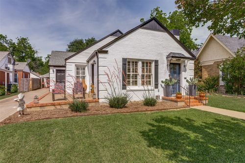 2316 Tremont Ave, Fort Worth, TX, 76107-4337 | Card Image