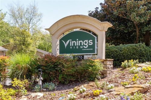 unit-201-3005 Seven Pines Ln, Atlanta, GA, 30339-5829 | Card Image