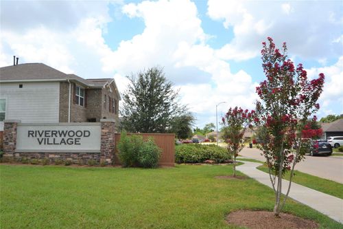 5126 Riverwood Dr, Richmond, TX, 77469-2634 | Card Image