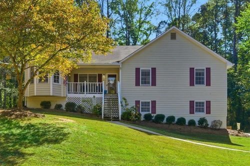 98 Davis Ct, Hiram, GA, 30141-4458 | Card Image
