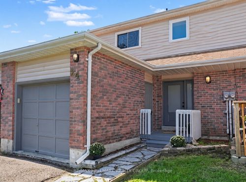 24 Garden Ave, Perth, ON, K7H3L9 | Card Image