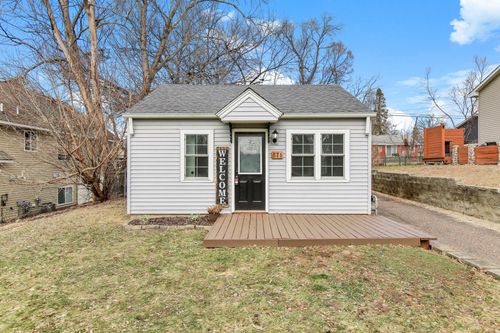 571 Ironton St Ne, Fridley, MN, 55432-1634 | Card Image