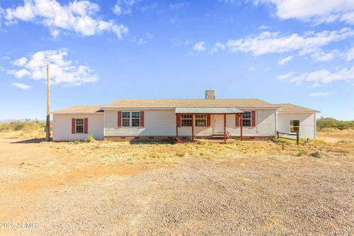 6711 S Rockspring Ln, Hereford, AZ, 85615-9231 | Card Image