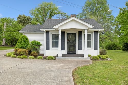 77 Main St E, Gordonsville, TN, 38563-2044 | Card Image