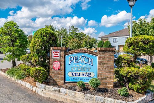 213 Peach St, Avenel, NJ, 07001-1004 | Card Image