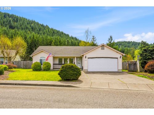 2825 Fir Ct, Sweet Home, OR, 97386-2979 | Card Image