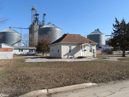 609 4th St Nw, Clarion, IA, 50525-1030 | Card Image