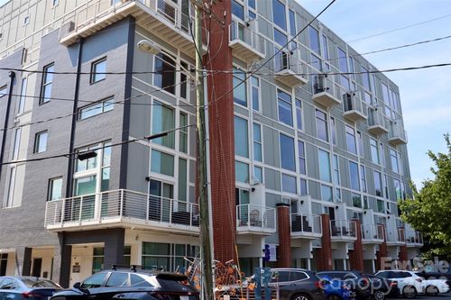204-3123 N Davidson St, Charlotte, NC, 28205-1162 | Card Image
