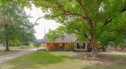 219 Willow Brook Dr, Clinton, MS, 39056-5854 | Card Image