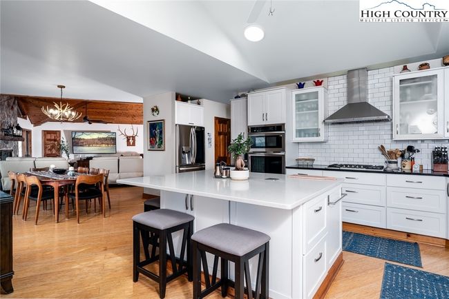 45 Dunvegan Rd, House other with 4 bedrooms, 7 bathrooms and null parking in Banner Elk NC | Image 15