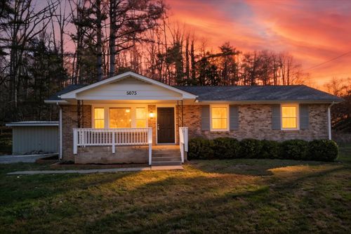 5075 Logan Rd, Cunningham, TN, 37052-4745 | Card Image