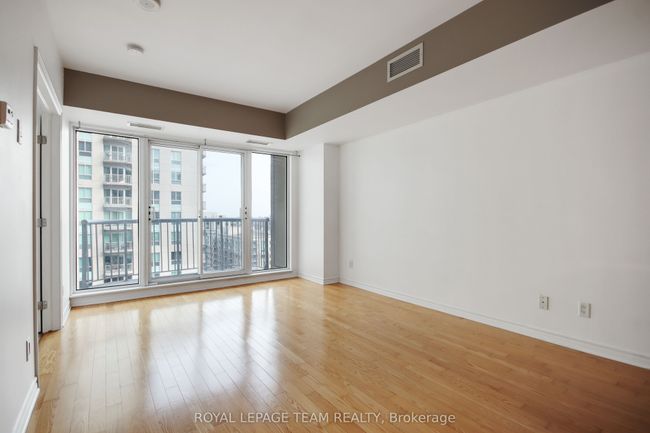 1609 - 200 Rideau St, Condo with 1 bedrooms, 1 bathrooms and null parking in Ottawa ON | Image 4