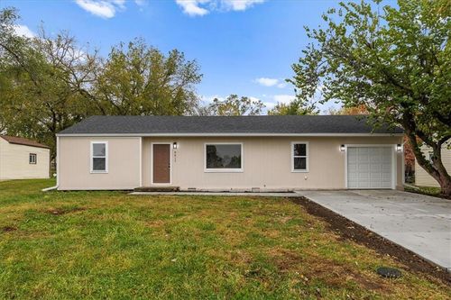 8817 E 57th Ter, Raytown, MO, 64133-3274 | Card Image