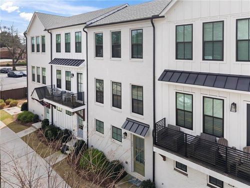 144 Chestnut Cir, Atlanta, GA, 30342-4351 | Card Image