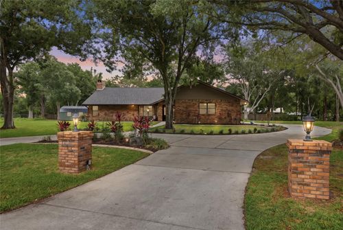 10616 Forest Run Dr, BRADENTON, FL, 34211-9386 | Card Image