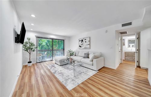 unit-230c-22100 Burbank Blvd, Woodland Hills, CA, 91367-6249 | Card Image