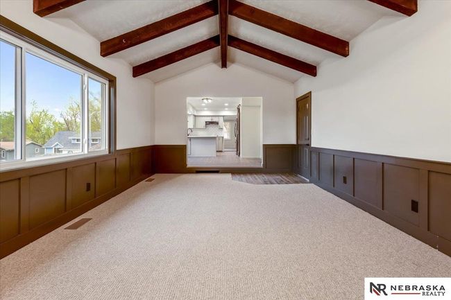 3102 Lynnwood Dr, House other with 4 bedrooms, 4 bathrooms and 2 parking in Bellevue NE | Image 18
