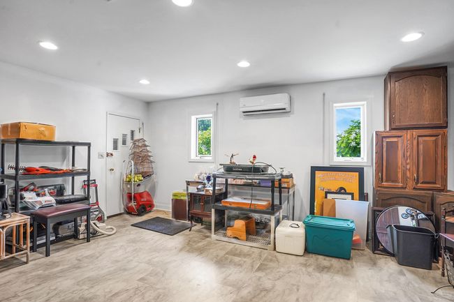 519 W Flint St, House other with 3 bedrooms, 3 bathrooms and null parking in Davison MI | Image 51