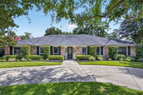 10118 Briar Forest Dr, Houston, TX, 77042-2418 | Card Image