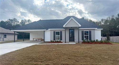 18178 Grey Wolf Trl, Loranger, LA, 70446-2605 | Card Image