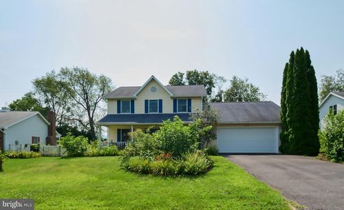 2112 Brushwood Dr, State College, PA, 16801-2465 | Card Image