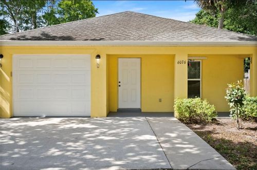 6076 7th St, Vero Beach, FL, 32968-9703 | Card Image