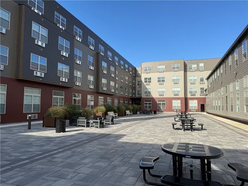 4018-327 Pine Street, Pawtucket, RI, 02860 | Card Image