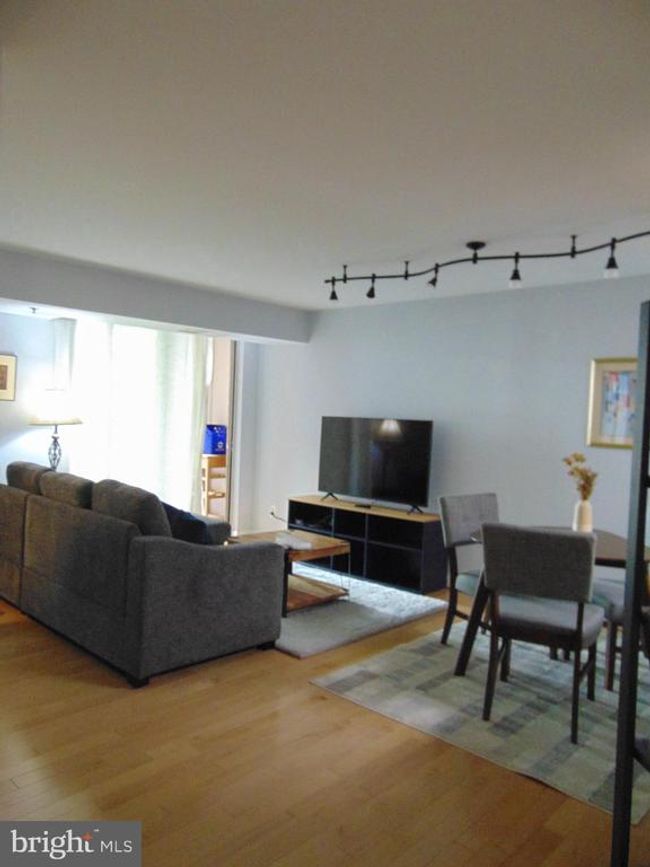APT-511 - 7500 Woodmont Ave, Condo with 1 bedrooms, 1 bathrooms and null parking in BETHESDA MD | Image 13