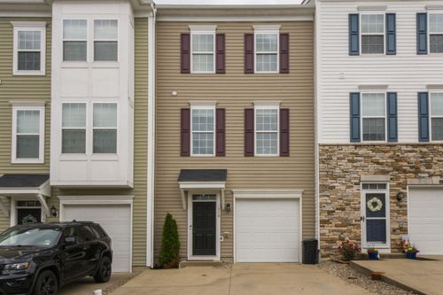 116 Woodside Dr, Morgantown, WV, 26508-1139 | Card Image