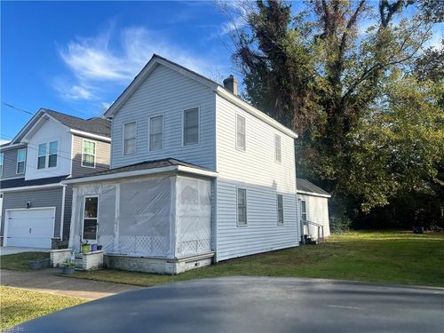 1242 30th St, Newport News, VA, 23607-3706 | Card Image