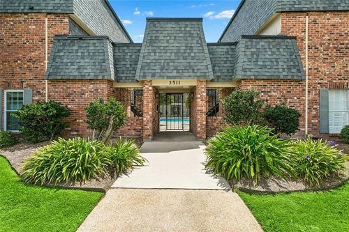 113-2511 Metairie Lawn Drive, Metairie, LA, 70002 | Card Image
