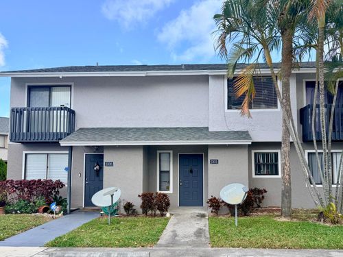 2305 Seaside Dr, Greenacres, FL, 33463-2371 | Card Image