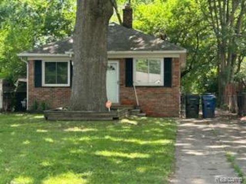 18500 Garfield, Redford, MI, 48240-1716 | Card Image