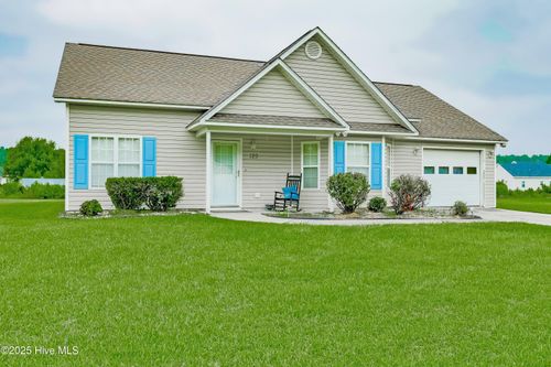 129 Phillip Mills Dr, Teachey, NC, 28464-9341 | Card Image