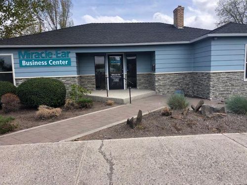 682 Nw 3rd St, Prineville, OR, 97754-1731 | Card Image