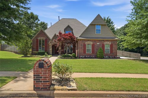 2009 W Decatur Street, Broken Arrow, OK, 74011 | Card Image