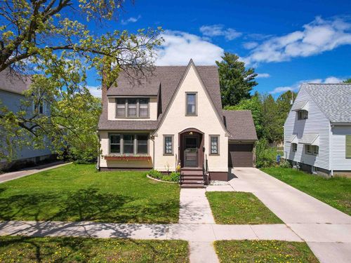 1812 14th Avenue, Menominee, MI, 49858 | Card Image