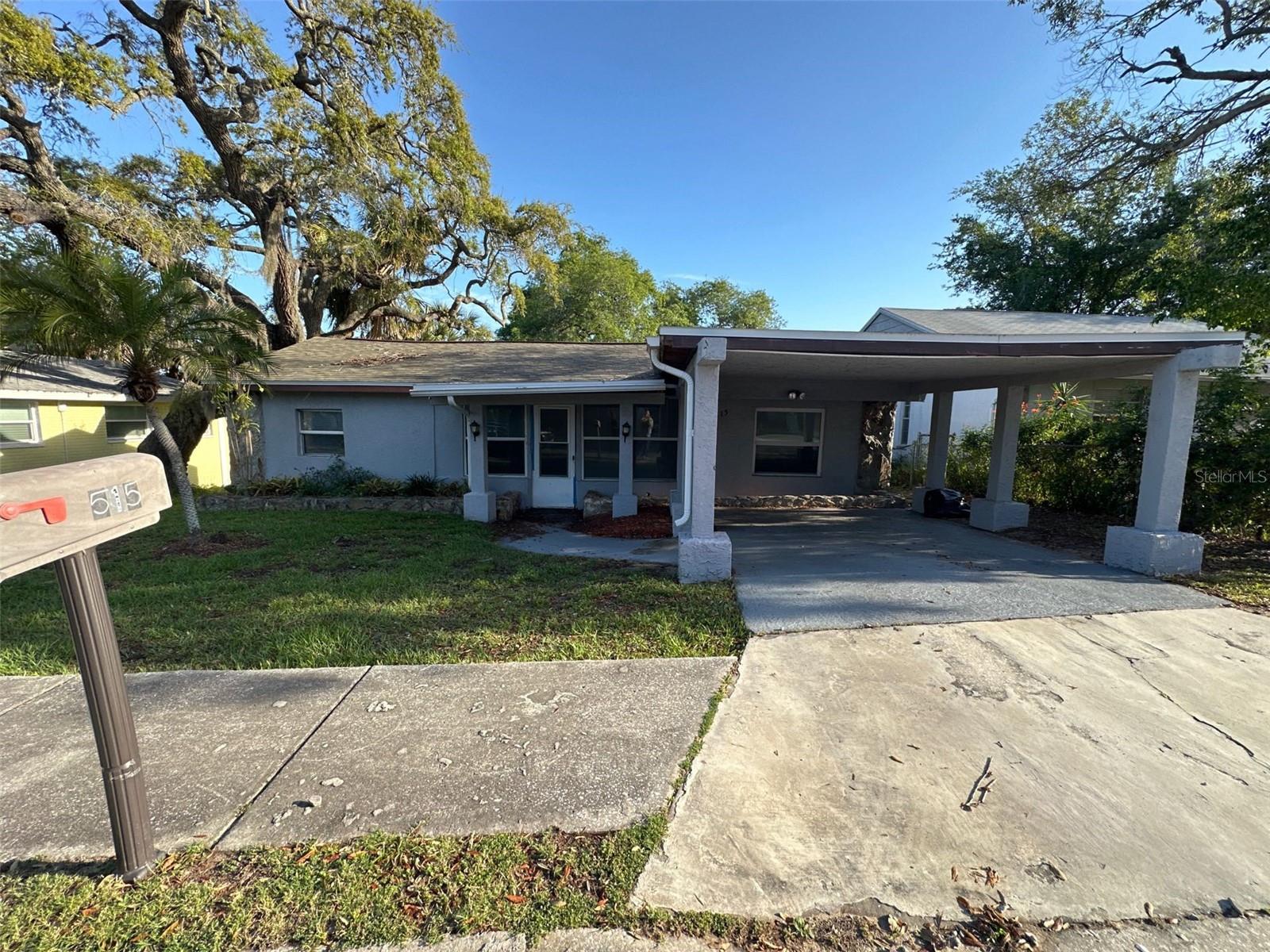 Morgan St, Tarpon Springs, FL 34689