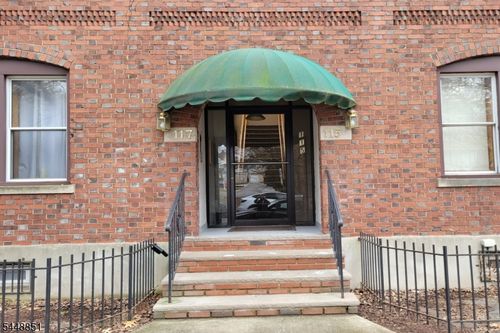 2l-117 Forest St, Montclair, NJ, 07042-3871 | Card Image