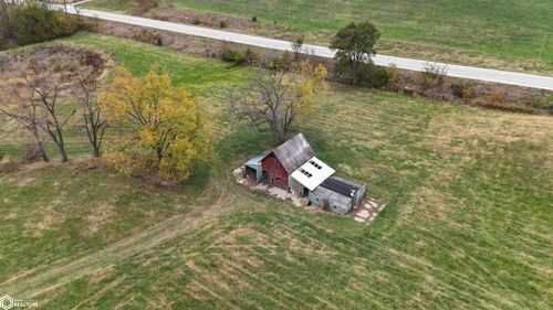 301 W Walnut St, What Cheer, IA, 50268-1044 | Card Image