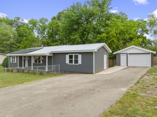 767 Georgia Ave S, Parsons, TN, 38363 | Card Image