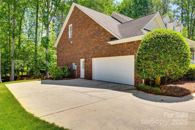 908 Thorn Ridge Ln, House other with 3 bedrooms, 4 bathrooms and null parking in Lake Wylie SC | Image 8