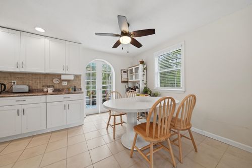 35 Iris Dr, Merrimack, NH, 03054-4068 | Card Image