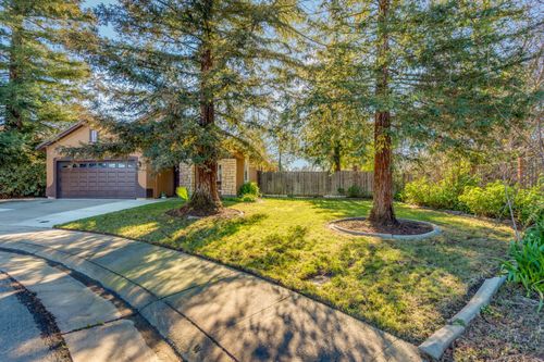 8240 Brewster Mill Circle, Antelope, CA, 95843 | Card Image