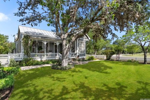 112 N. N River Bend Rd, Comfort, TX, 78013-3609 | Card Image