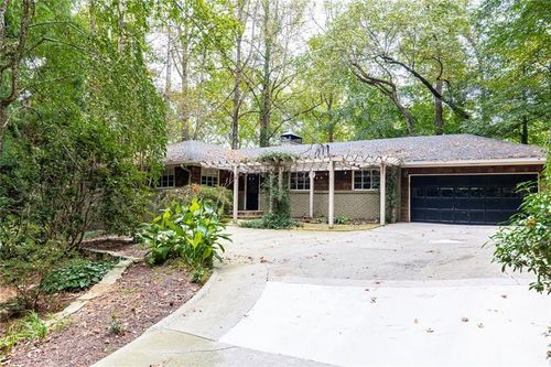 3943 Lake Forrest Dr Ne, Atlanta, GA, 30342-4123 | Card Image