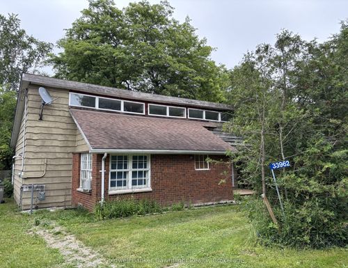 33962 Highlands Dr, Dashwood, ON, N0M1N0 | Card Image