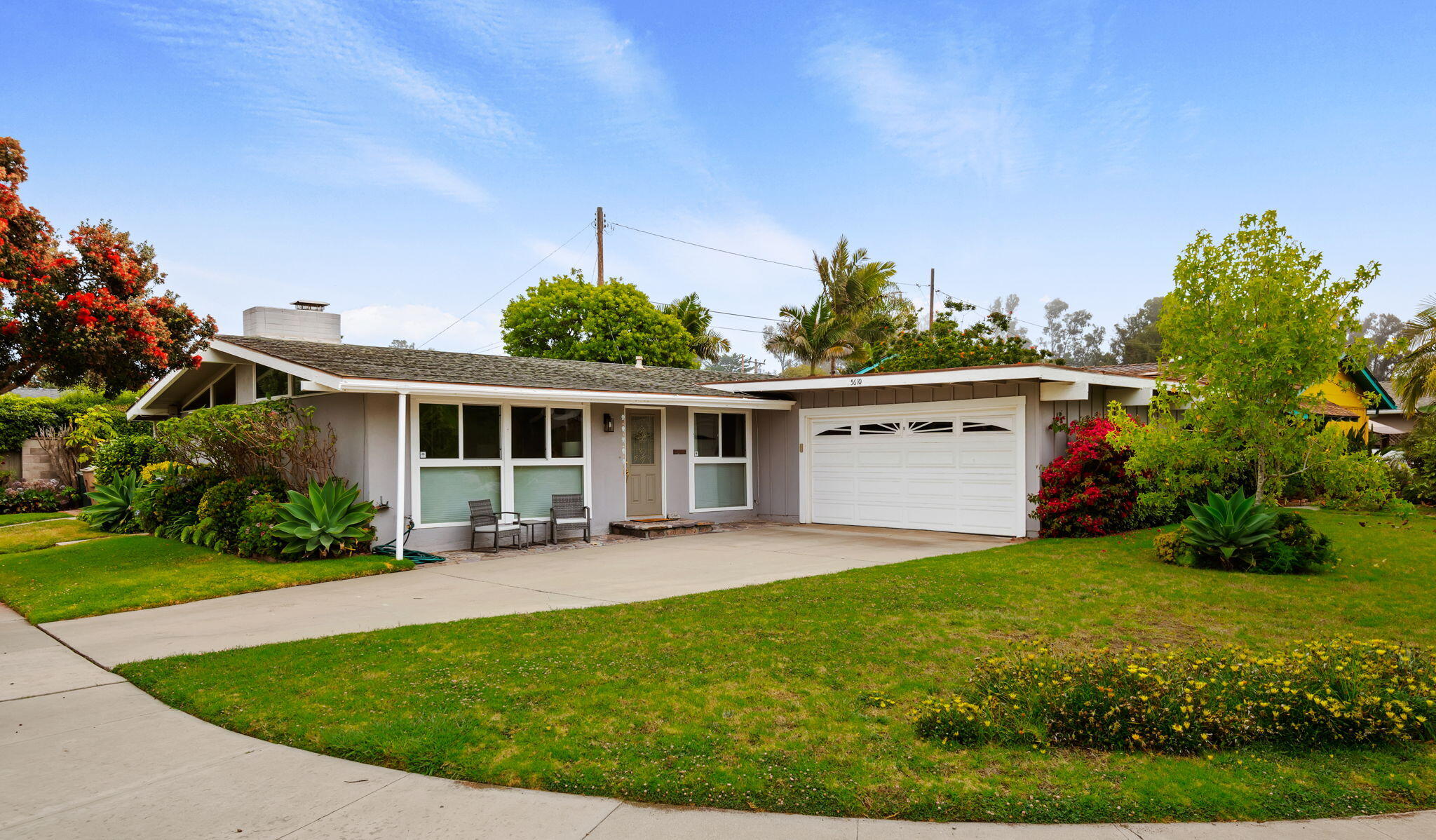 Calle Pacific , Carpinteria, CA 93013